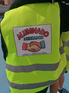 ALUMNADO AYUDANTE: SIEMPRE AL LORO